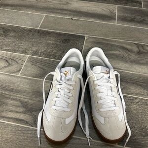 Puma White and Tan Sneakers